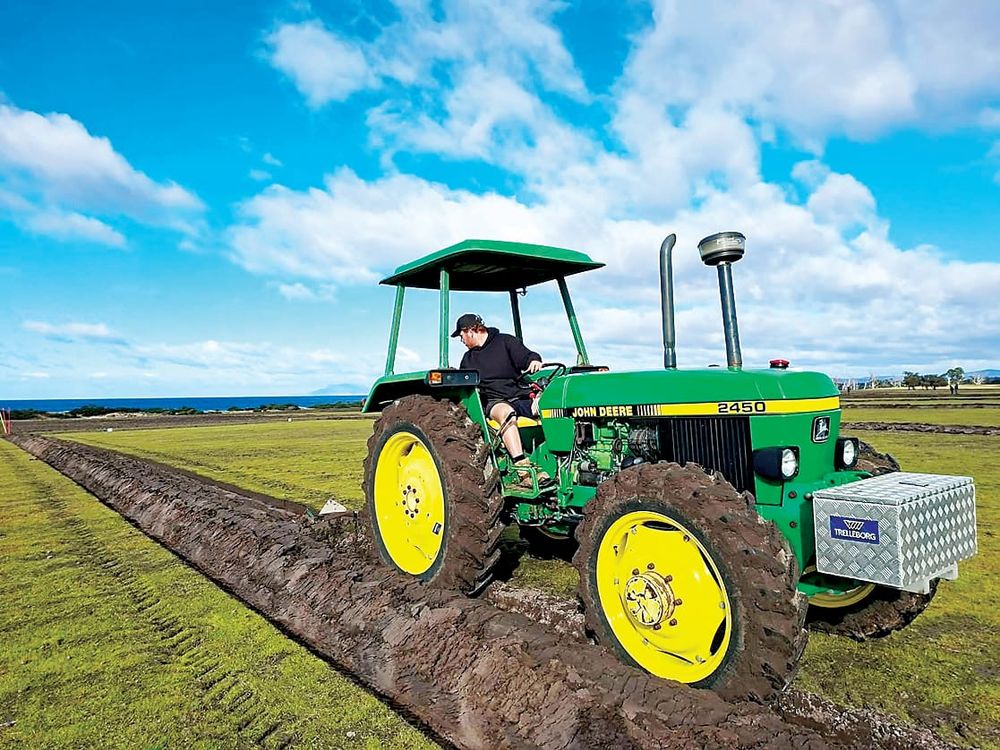 Poowong farmer ploughs fifth win post image