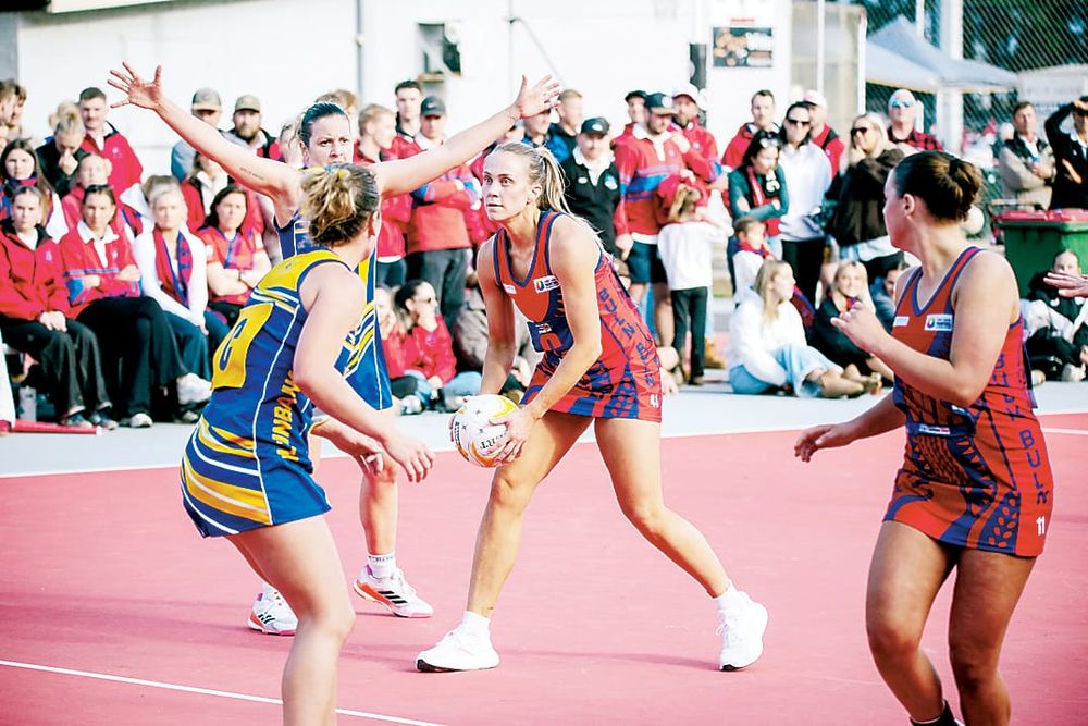 Last battle for grand final berths post image