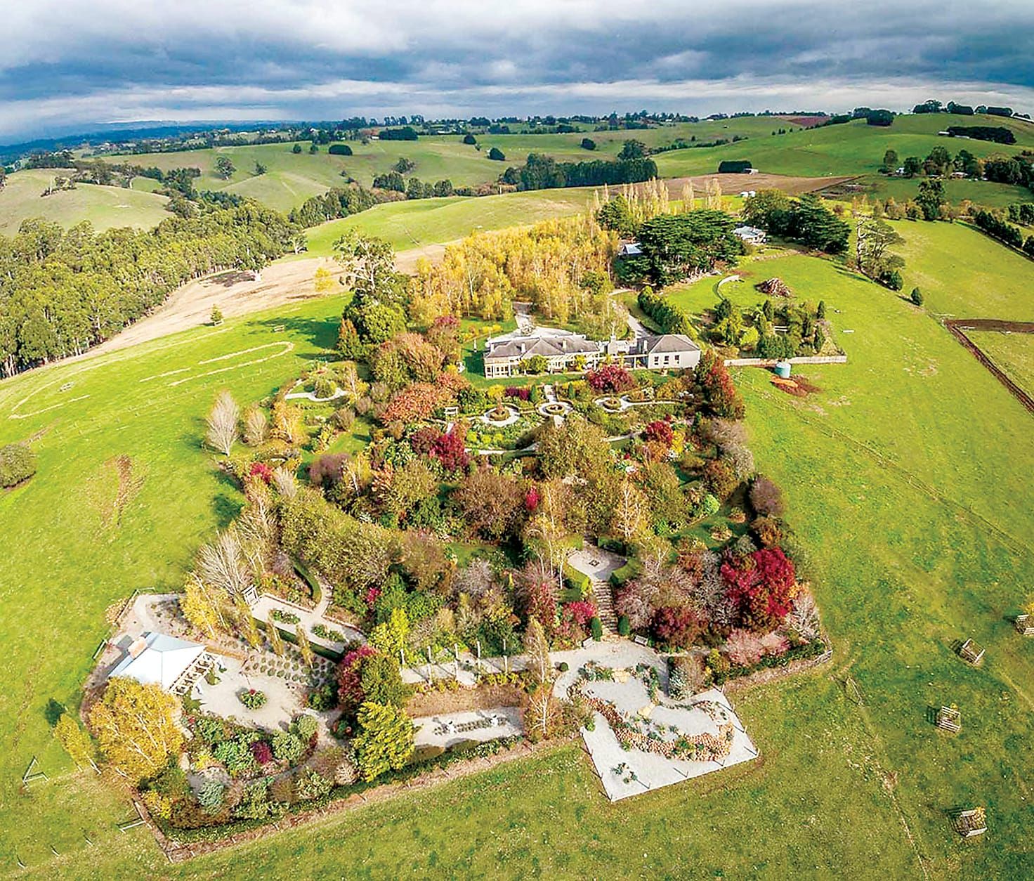 A spring day of garden treasures at Broughton Hall post image