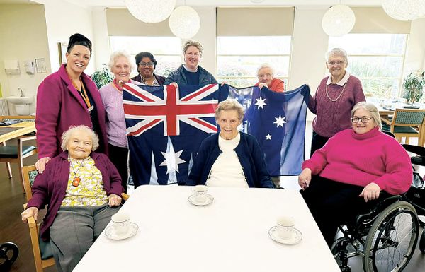 Cuppa and chat at Lyrebird post image