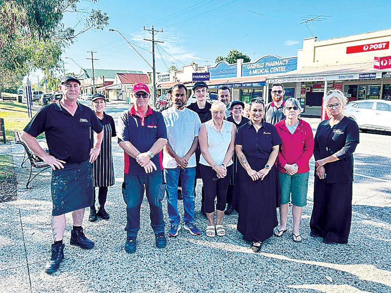 Garfield traders oppose bus stop post image