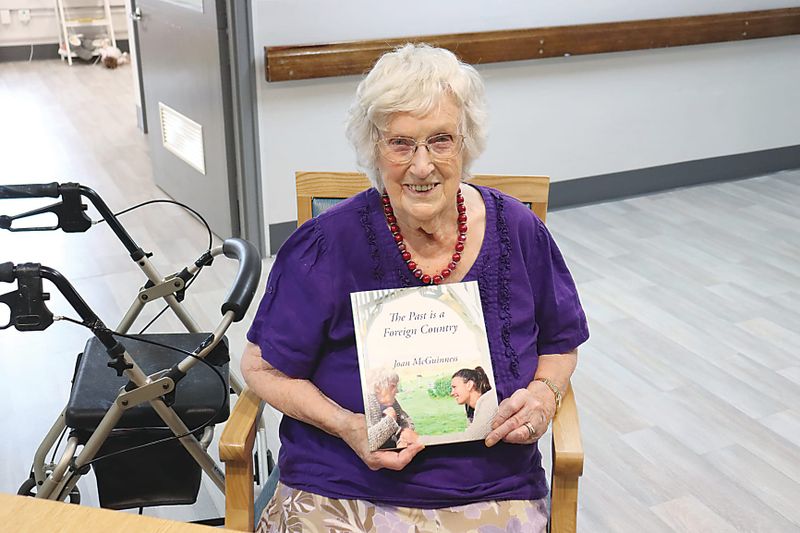 Book a mirror to post-war era post image