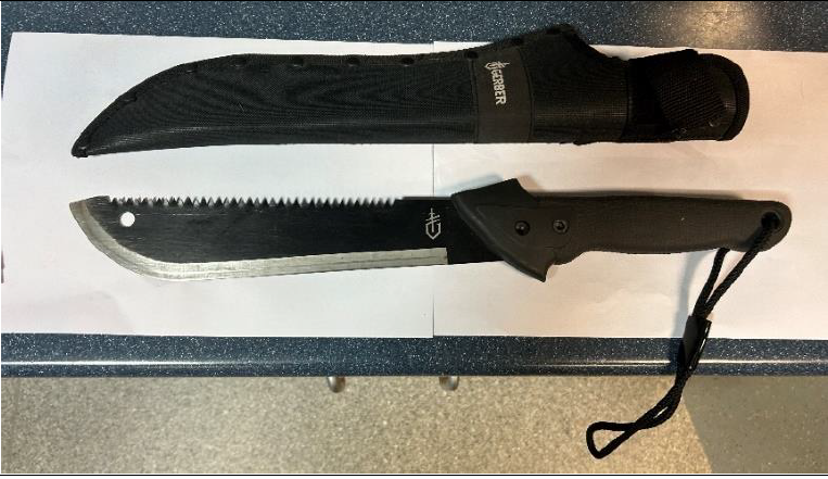 Machete found in Drouin park post image