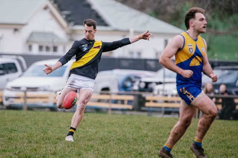Top five to be shaped in Ellinbank and District footy post image