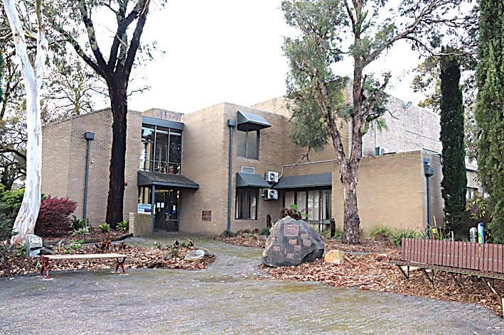 Why is the Trafalgar Business Centre sitting empty? post image