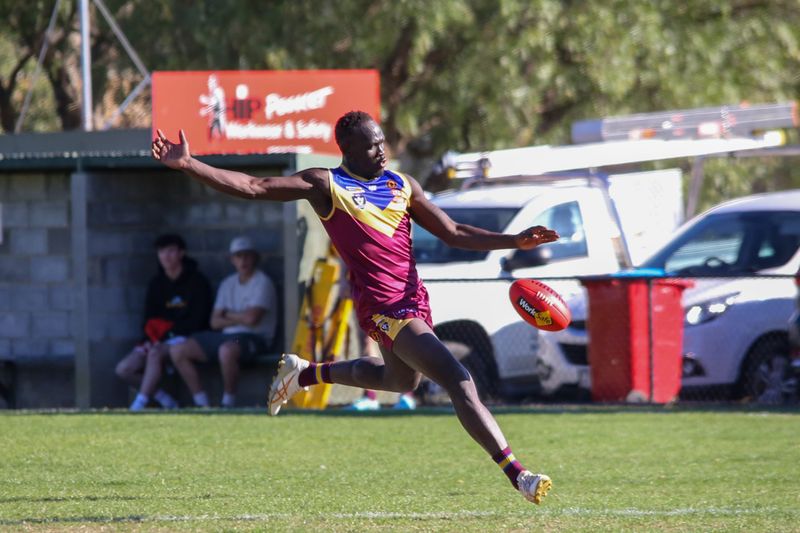 Rusty Dusties get the win post image