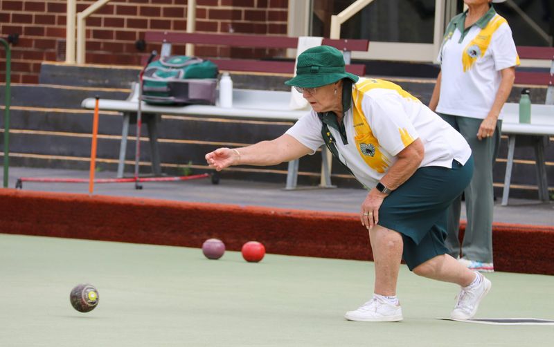 Warragul completes trifecta in bowls post image