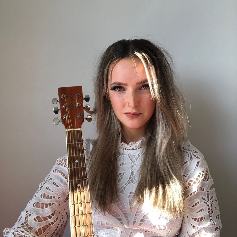 Local performers at Hub post image