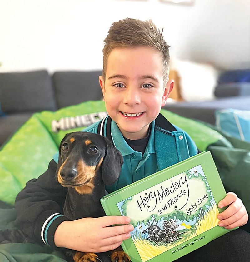 Elijah reads for his Oma post image