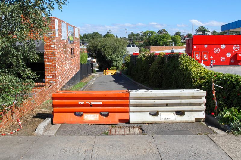 Lane still closed post image