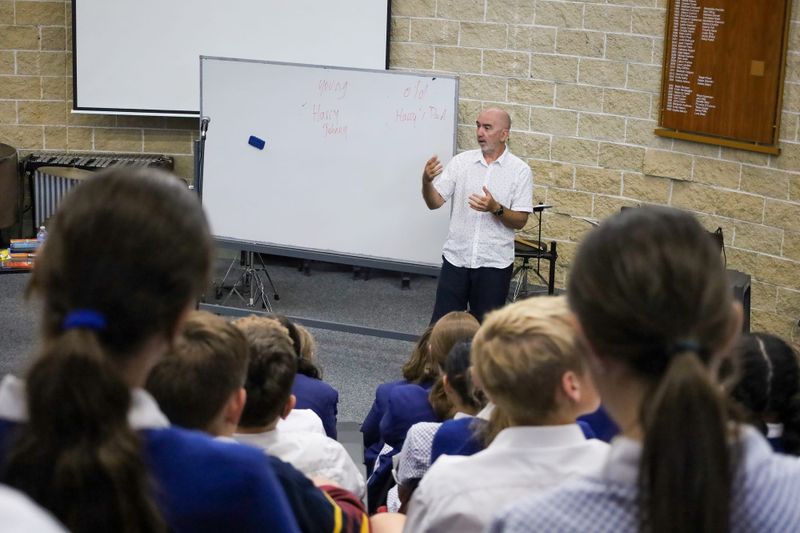 Author visits St Paul's post image