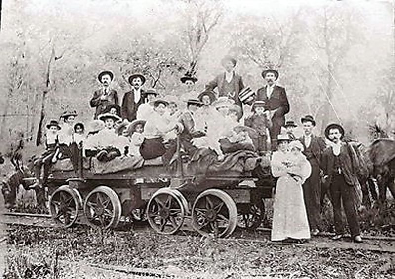 Snapshot of the past: bush mill post image