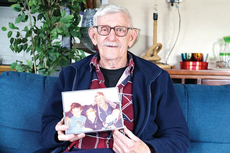 'Gul grandpa celebrates gold post image