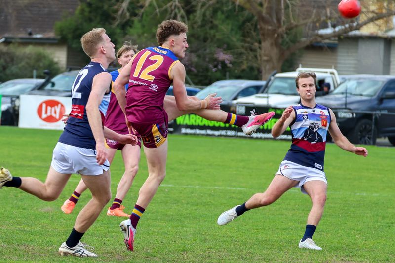 Bambridge boots 10 as Dusties dominate post image
