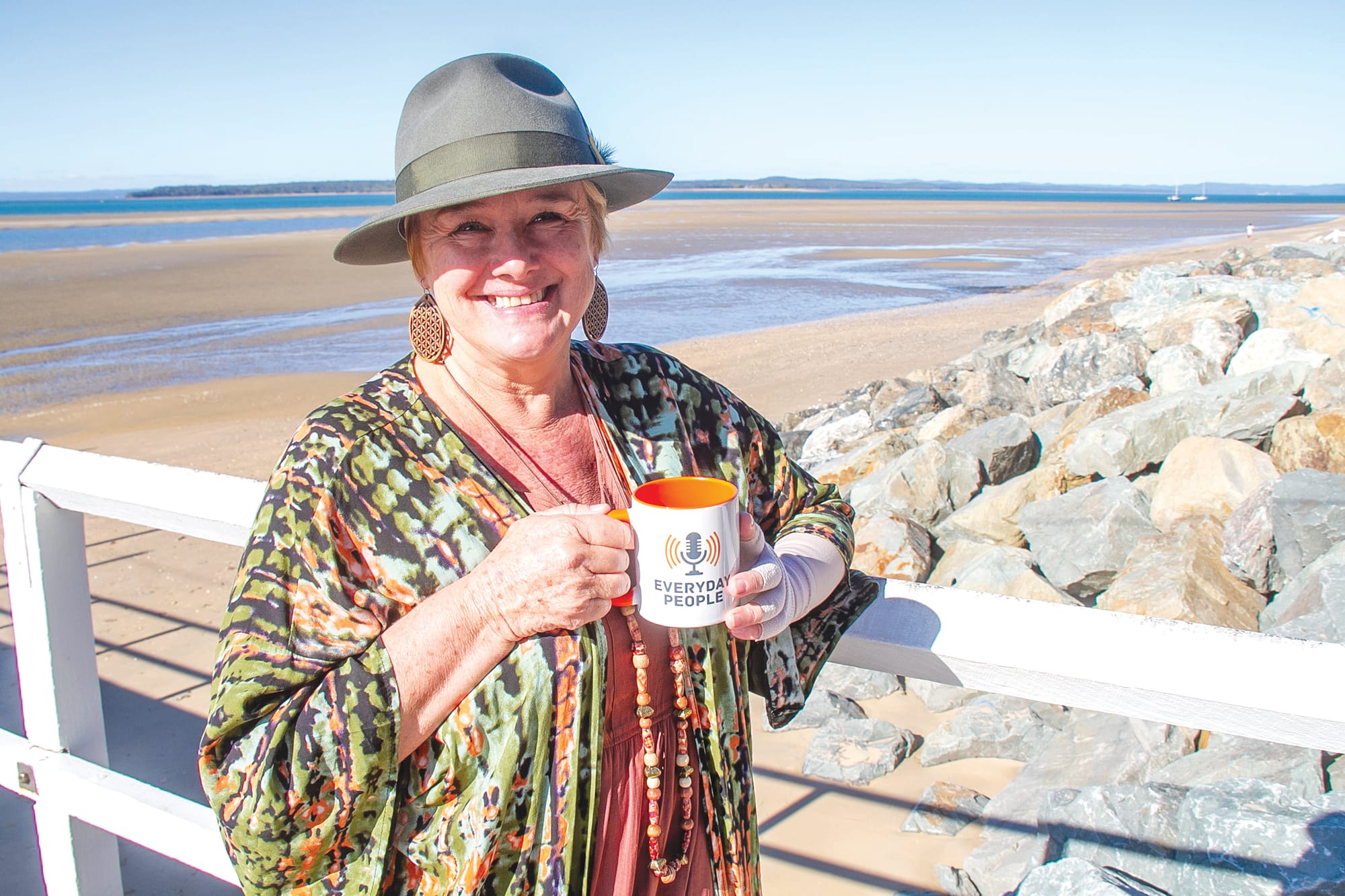EVERYDAY PEOPLE - Lynda Eadie - The woman beneath the hat