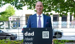 Australia: ‘Billboard Chris’ challenges government censorship over transgenderism