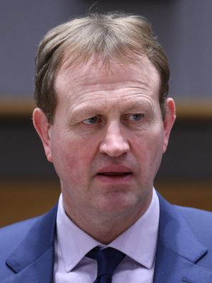 RoI: Irish government highlights 'challenging issues' with legalising assisted suicide