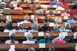Reformed thinking about public worship
