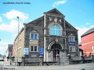 Dr Martyn Lloyd-Jones and his early relationship with Welsh evangelicals