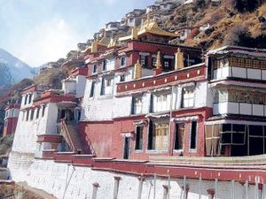 Tibet’s well-sold lie