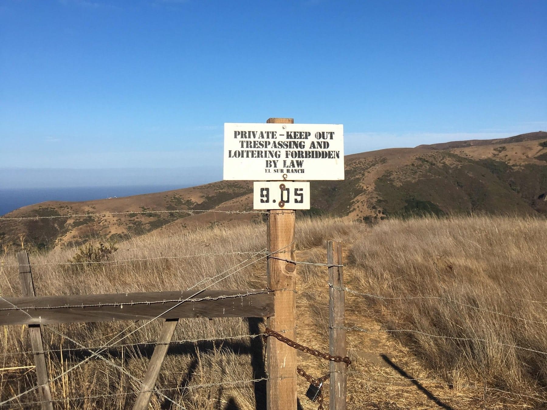 El Sur Ranch sign at mile 9.05 above the ocean