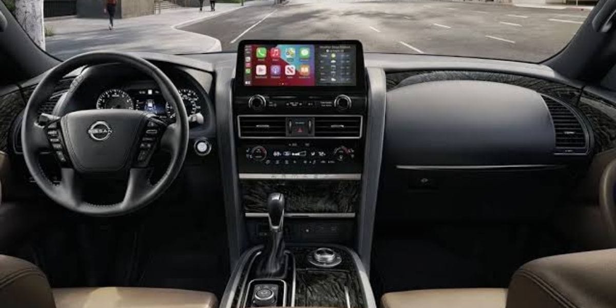 2023 Nissan Pathfinder interior
