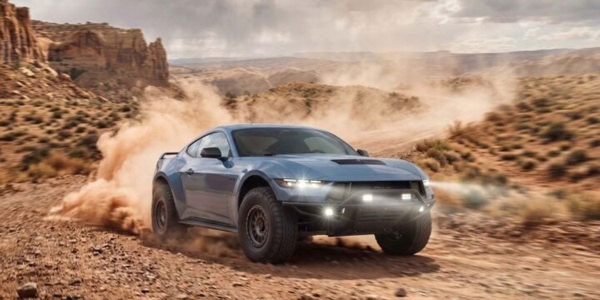 Ford Mustang Baja Concept kicking up dust