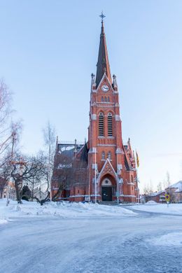Biskoparna om det för Svenska kyrkan omistliga och onödiga