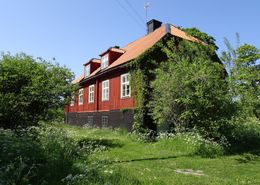 Kyrkornas närvaro behöver närvarande präster
– och folk