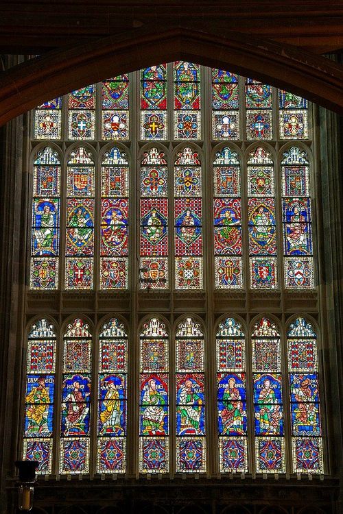 Djupgående polariseringar inom kyrkorna