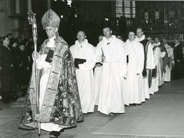 En bok om kyrkan – på nytt