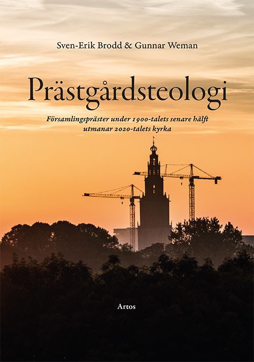 Fem utmaningar när prästgårdarna sålts och teologin sägs stå lågt i kurs