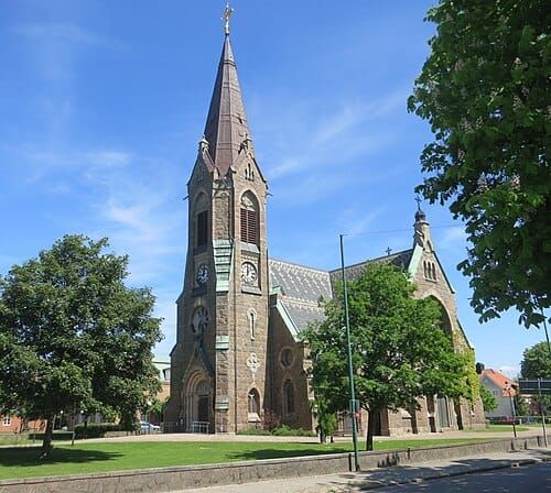 Kyrkohistorisk vandring med 10-åringar