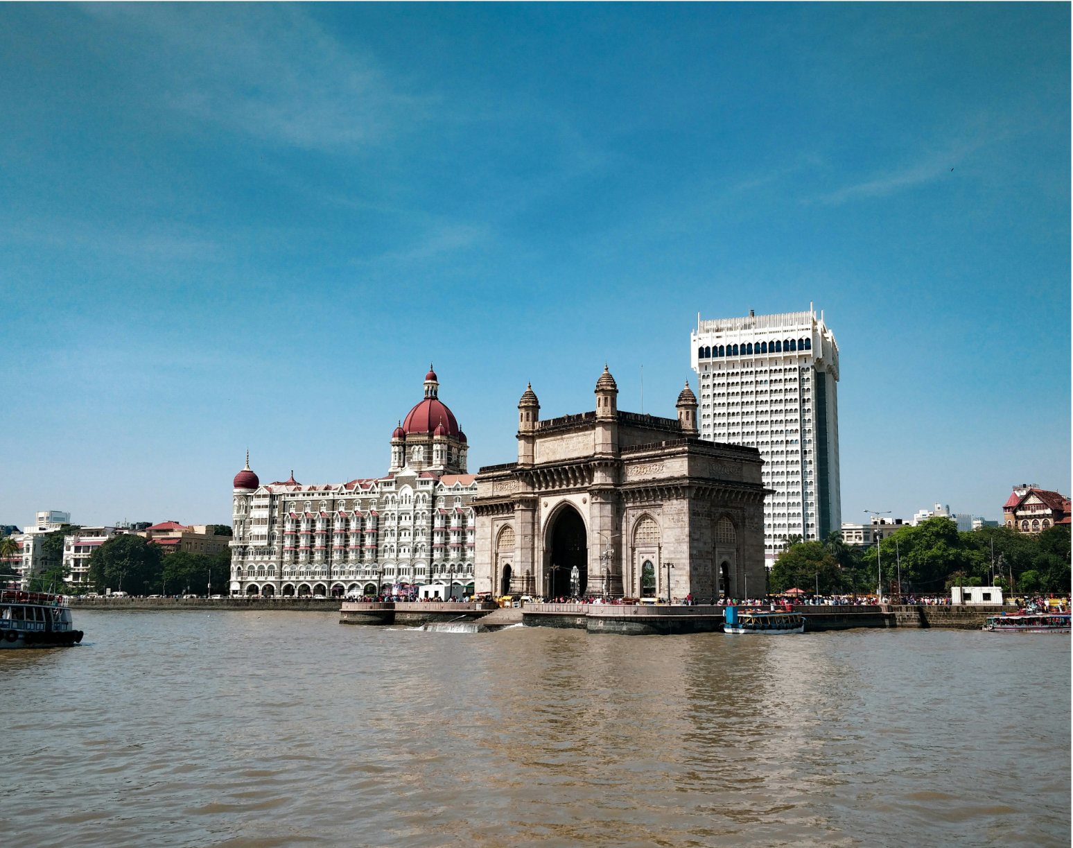 Gateway of India and the Taj Mahal Palace hotel on the Mumbai waterfront