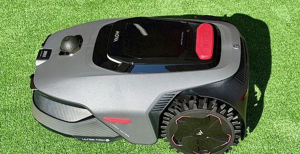 Testing the MOVA LiDAX Ultra 2000: A Complete Unboxing & First Look