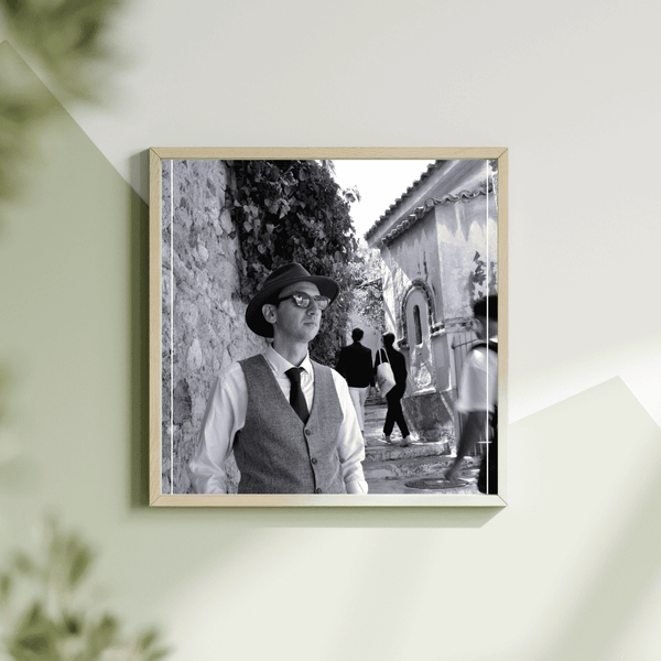 Plaka - In Black and White