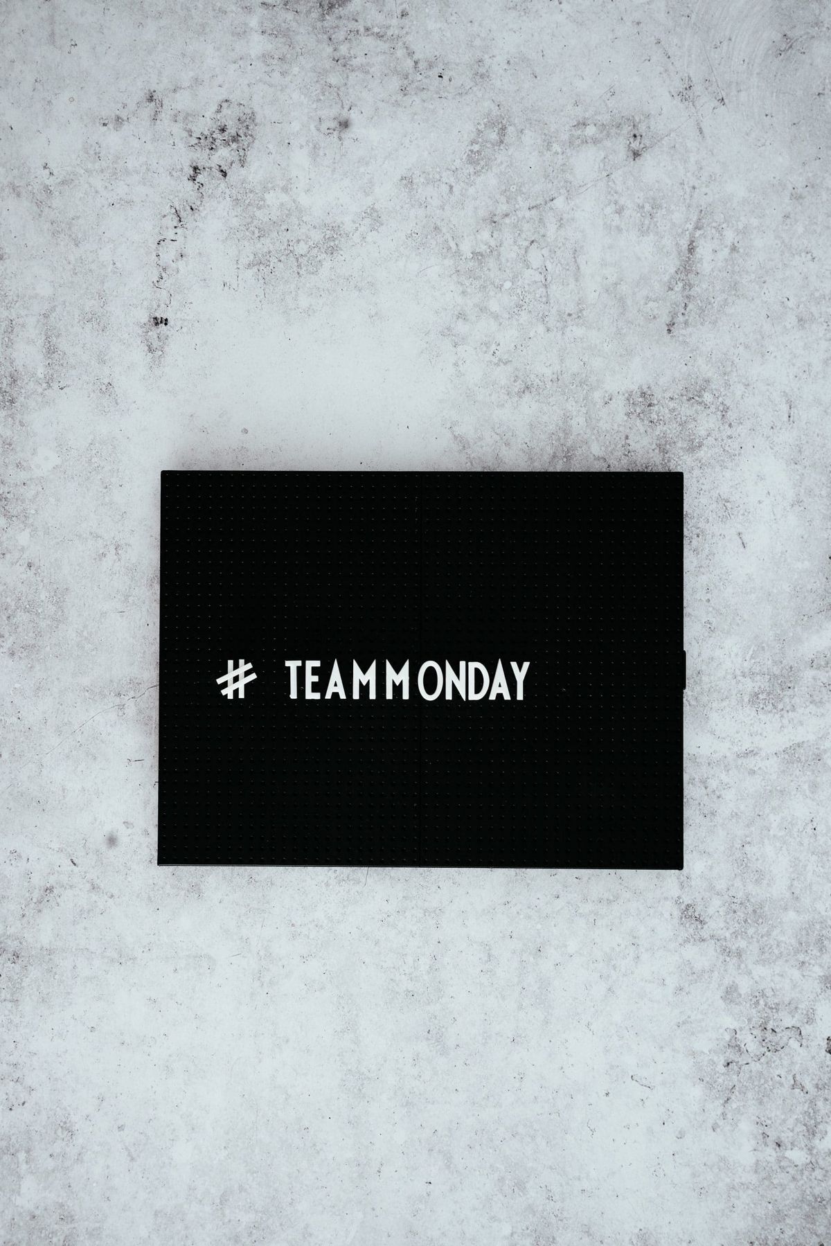 Daily Buzz | Manic Monday
