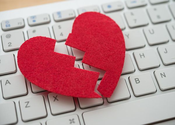 Romance scams roundup: All of the romance scams you should know to keep your heart and bank safe