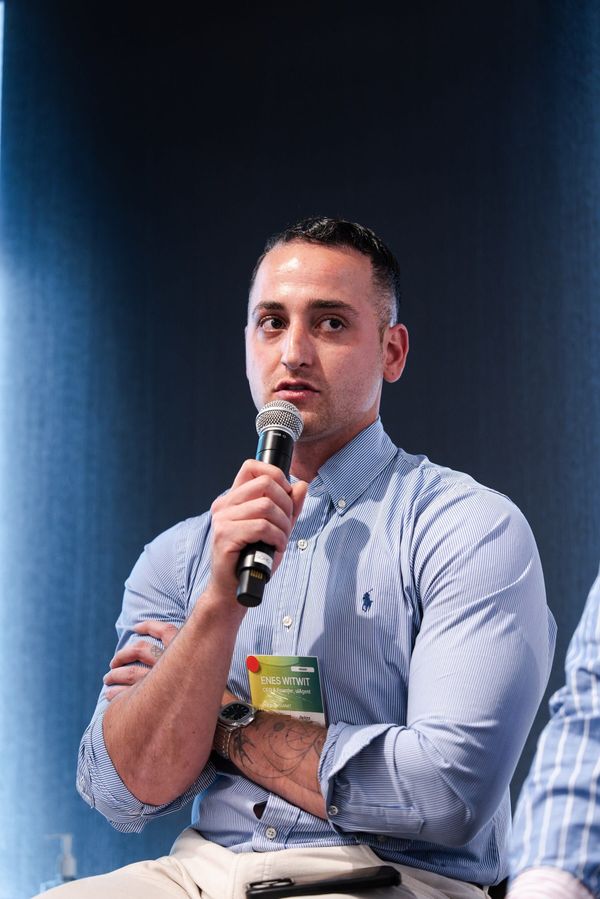 uiAgent – Simplifying AML compliance