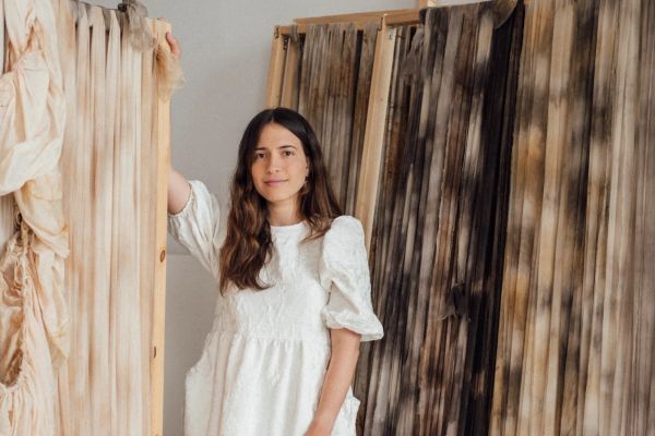 Fragmentario - Crafting Survival Economics through Innovative Resource Trading