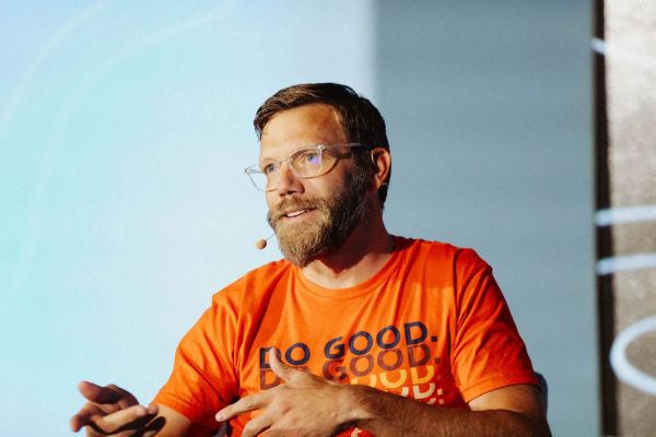 Moov - Streamlining Payments with One API for Product Teams