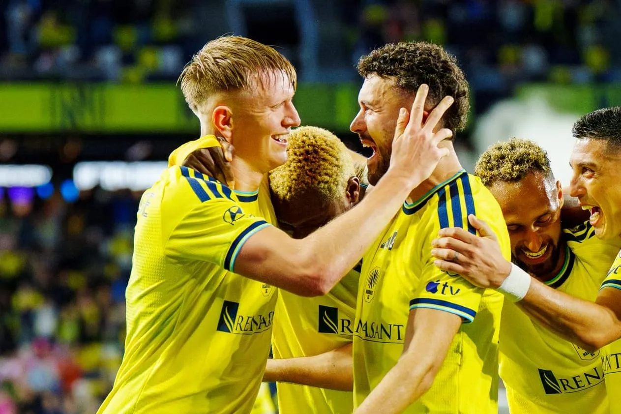 Nashville SC's Sam Surridge and Patrick Yazbek named to MLS Team of the Matchday