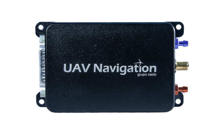UAV Navigation lansează autopilotul VECTOR-300 pentru drone autonome, iar Trimble introduce noua soluție PX-1 RTX