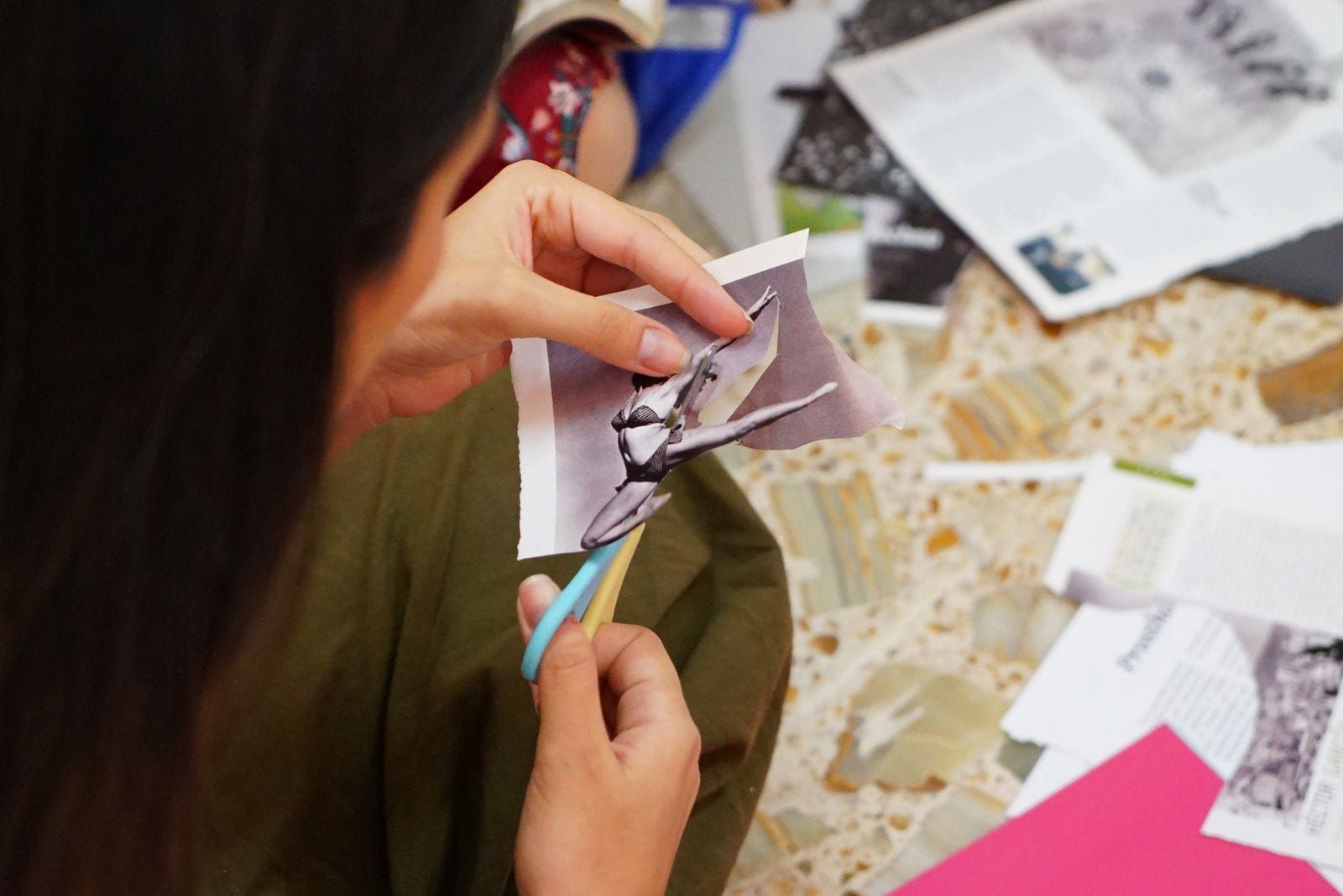 Sesión Especial de Stay Curious Club y Club Collage en Avant.Dev. Fotos de Tax Satélite, CDMX 2022.