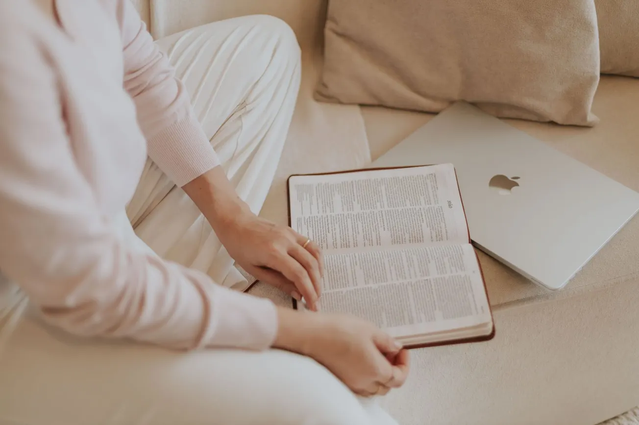 Navigating Faith in the Secular Workspace