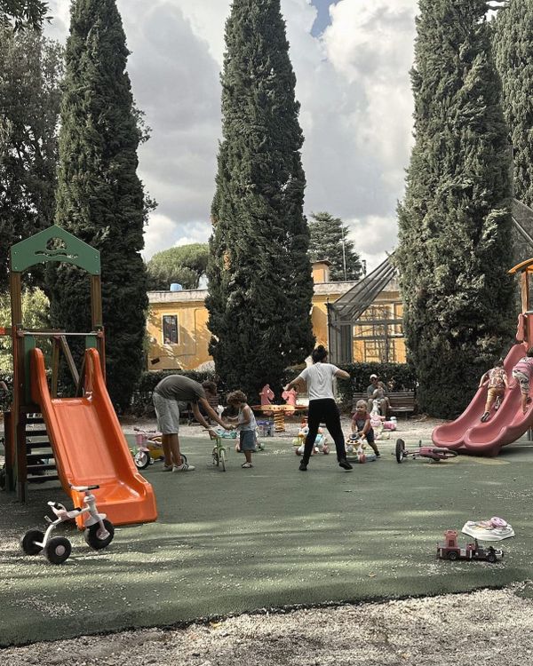 A playground that doesn't ask you to bring anything