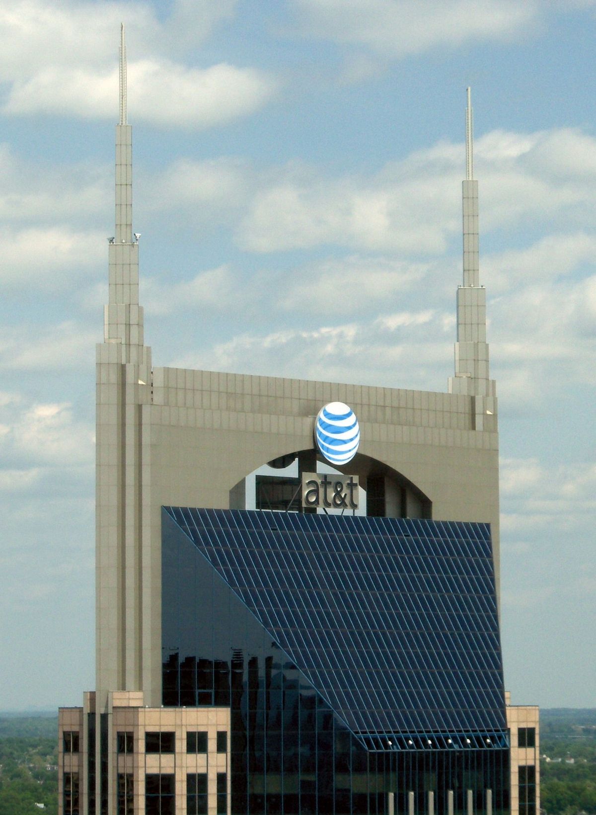 Here’s Why the Close Collaboration Between the NSA and AT&T Matters