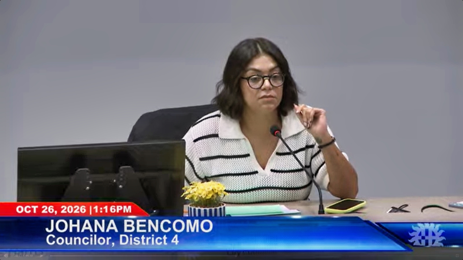 Las Cruces City Councilor Johana Bencomo speaks into a microphone during an Oct. 26, 2026, work session about the future of Amador Live.