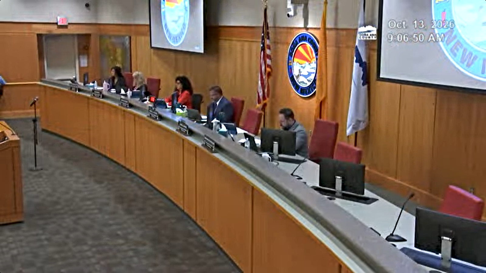 Doña Ana County commissioners delay special audit measures, demand greater transparency