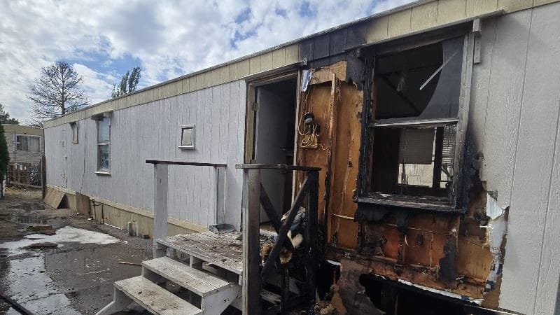 Fire damages vacant mobile home on Holiday Avenue in Las Cruces